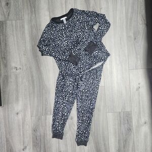 Pillow Talk Grey Cheetah / Leopard Print Pajama Set W/ Velvet Trim Size Small
